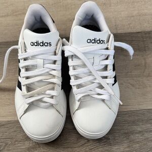 Adidas Classic White and Black Sneakers Size: 5